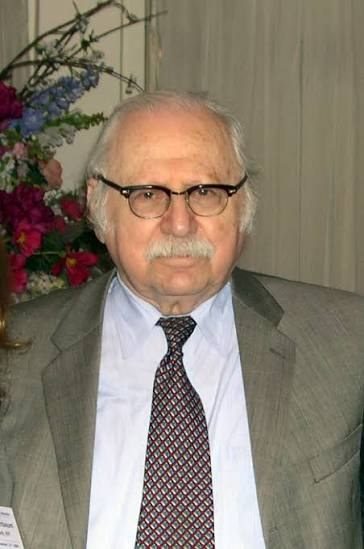 Retrato de Zecharia Sitchin